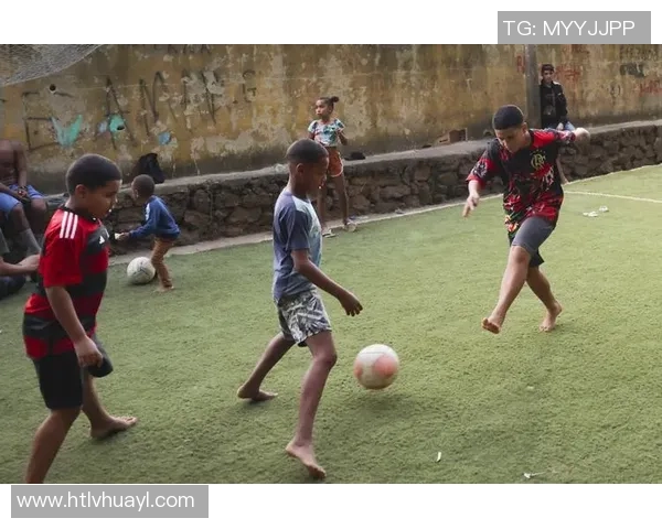 法园足球：探索足球文化的魅力与发展之路，激发年轻人热爱运动的热情